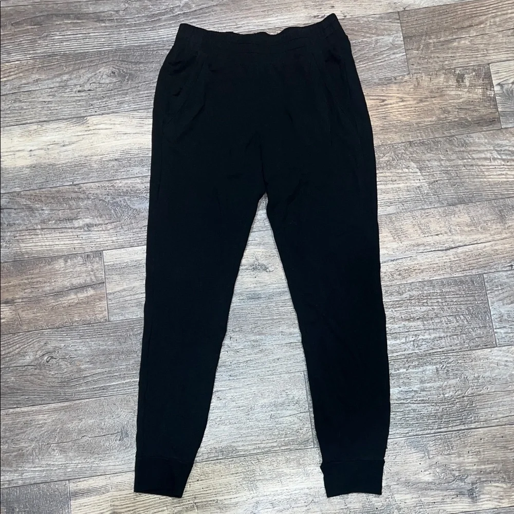 ALO Yoga Black Slim Jogger Pants